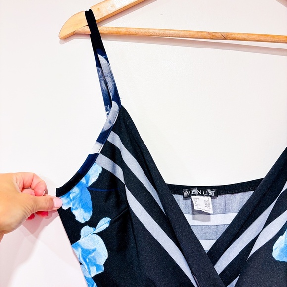 VENUS | Black & blue floral wrap jumpsuit | Soft drape style | Small * - Picture 3 of 9